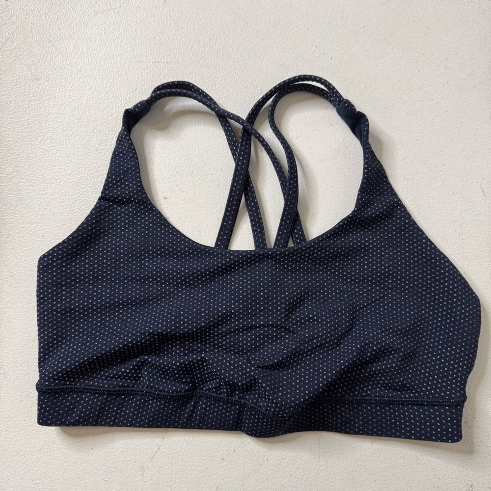Lululemon Athletica Energy Bra
Pacific Pointe Jacquard True Navy Onyx Blue 10 - Picture 3 of 8